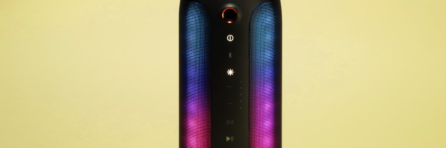 一个高效的远程视频会议场景，参会者清晰可见，屏幕共享内容明确